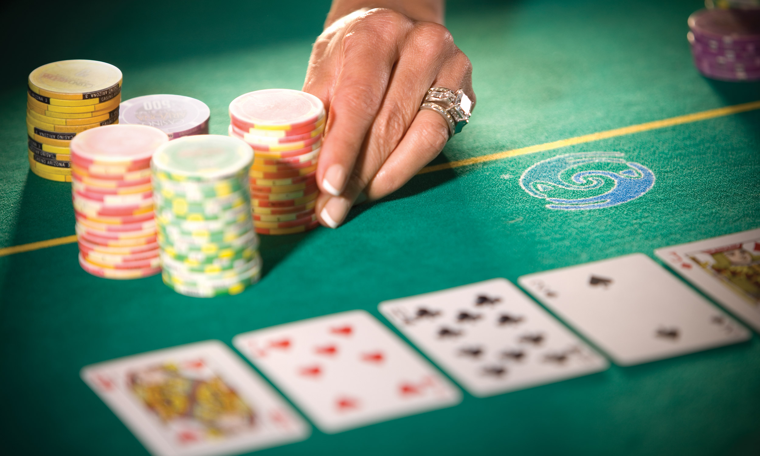 Providing satisfaction to the players in the online casino sites