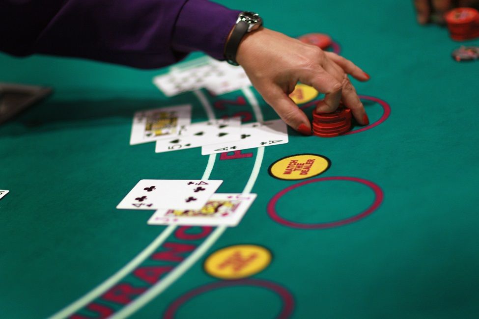 Saving Your Bankroll in Playing Online Poker